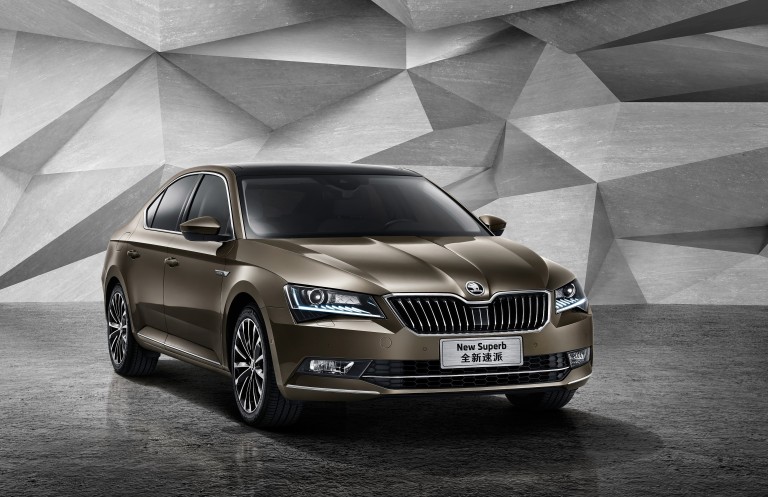 ŠKODA delivers 88,500 vehicles in October