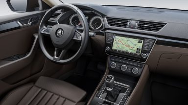 Upgraded ŠKODA Superb: Interior as spacious as higher-class vehicles
