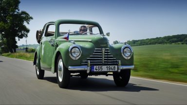 Iconic cars at an iconic rally: six ŠKODAs take their places at the Sachsen Classic 2015