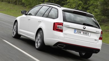 ŠKODA Octavia RS: Poprvé s pohonem všech kol a šestistupňovou převodovkou DSG