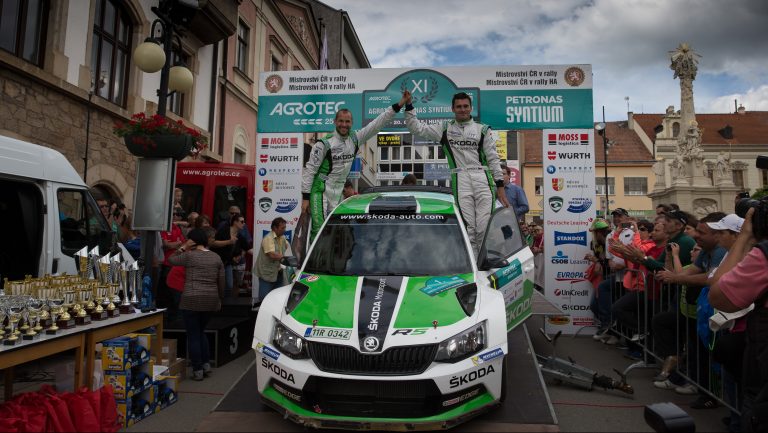 Home outing at the Rally Bohemia: Two ŠKODA works teams start in the new Fabia R5