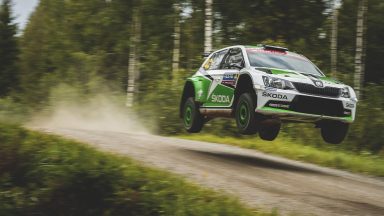 Success for ŠKODA: Lappi wins in Finland to take WRC 2 lead