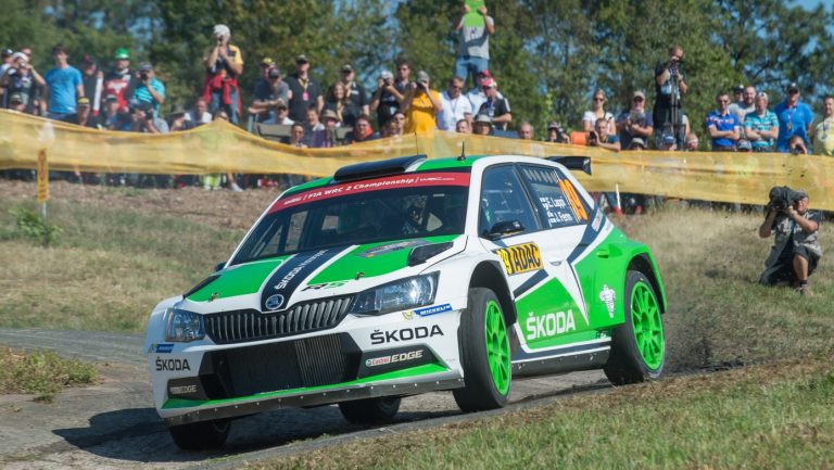 Rally Corsica: ŠKODA and the Fabia R5 out to continue winning run in WRC 2