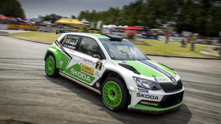 Rallye Hustopeče: Kopecký auf der Jagd  nach dem Sieg-Hattrick im ŠKODA FABIA R5