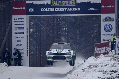 Speed and jumps in the snow: Tidemand extends his lead in the ŠKODA FABIA R5