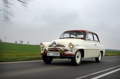 Veterány ŠKODA na startu 10. ročníku rally Hamburg-Berlin Klassik