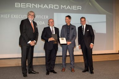 ŠKODA AUTO CEO Bernhard Maier voted Brand Manager of the Year 2017