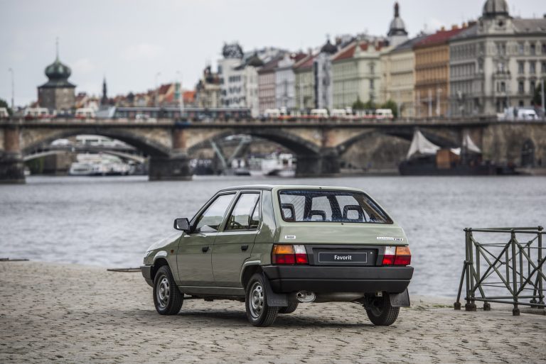 ŠKODA FAVORIT (14)