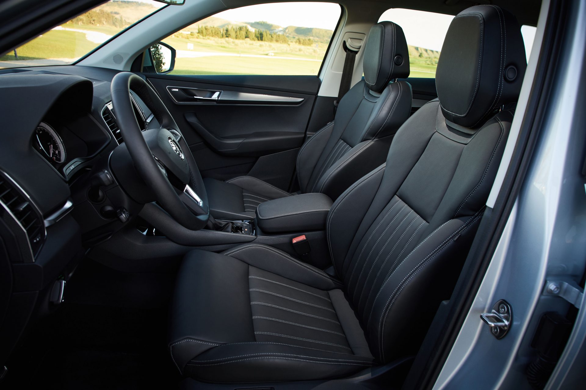 ŠKODA KAROQ - Škoda Storyboard