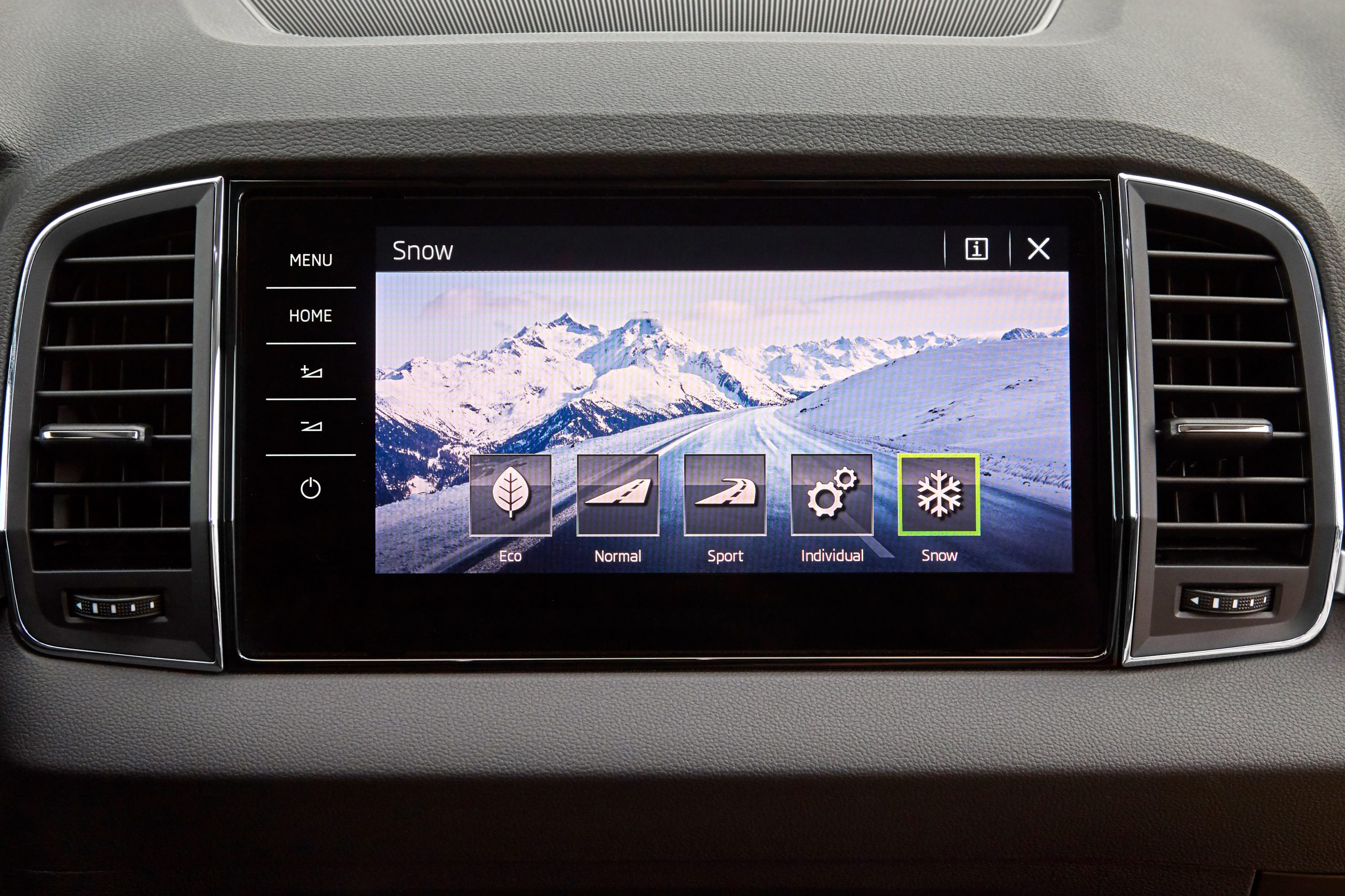The Unexpected Secrets Of The 2019 Skoda Karoq Interior - armr8r7