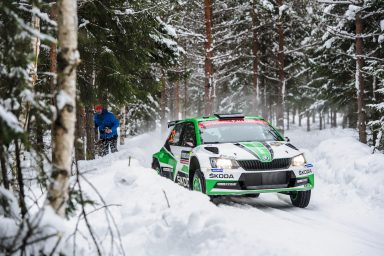Rally Sweden: ŠKODA Motorsport fighting for victory with Pontus Tidemand and O.C. Veiby