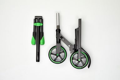 ŠKODA AUTO presents a new scooter concept at the Geneva Motor Show 2018