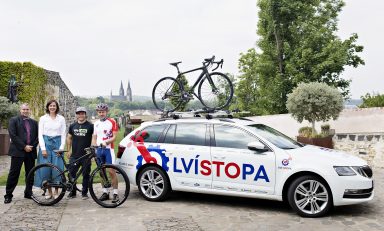 ŠKODA AUTO zve cyklisty do Lví stopy