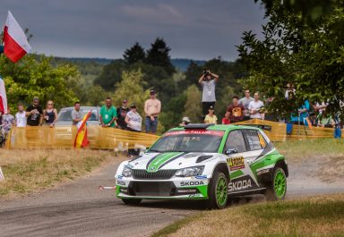 ADAC Rallye Deutschland: ŠKODA driver Kopecký leads WRC 2 – Rovanperä in fifth position