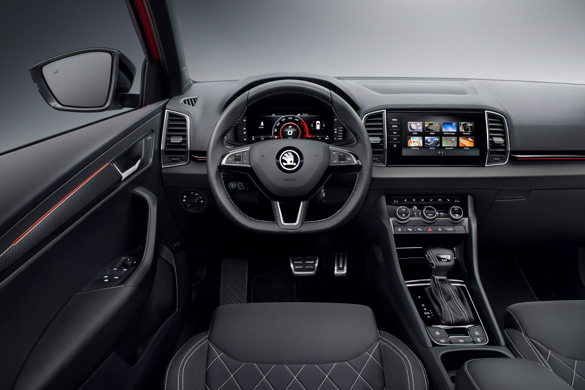 KAROQ_SPORTLINE_12-1920x1282.jpg
