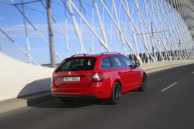 Ekologická alternativa: ŠKODA OCTAVIA G-TEC nyní s vyšším výkonem a prodlouženým dojezdem na zemní plyn