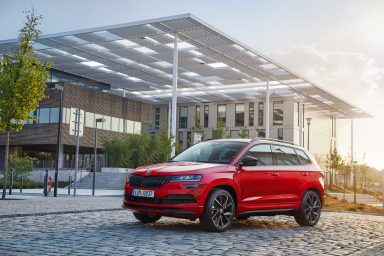 ŠKODA delivers 99,400 vehicles to customers worldwide in October