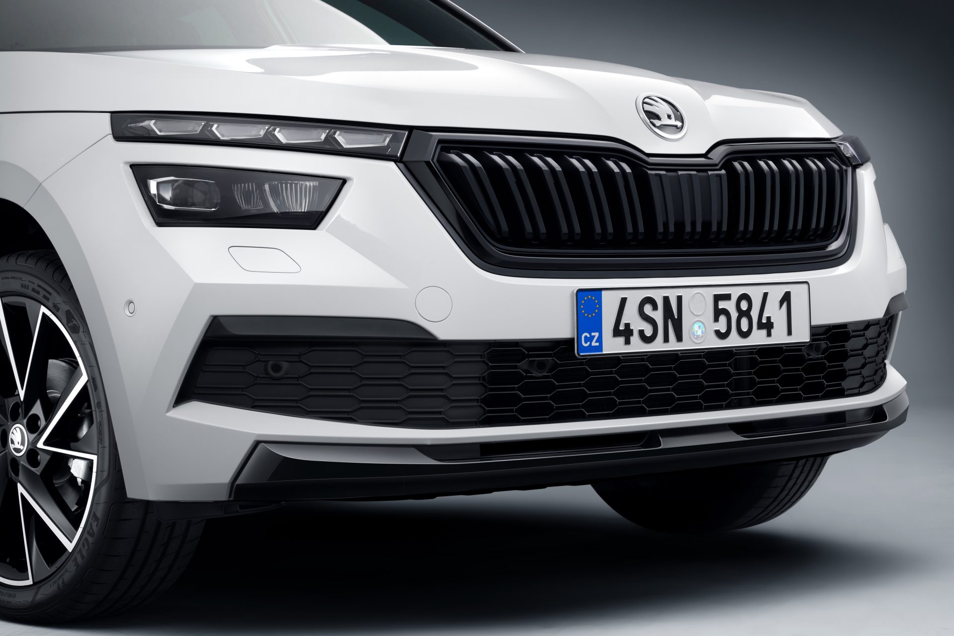190905_SKODA_KAMIQ_Monte_Carlo-4-1920x12