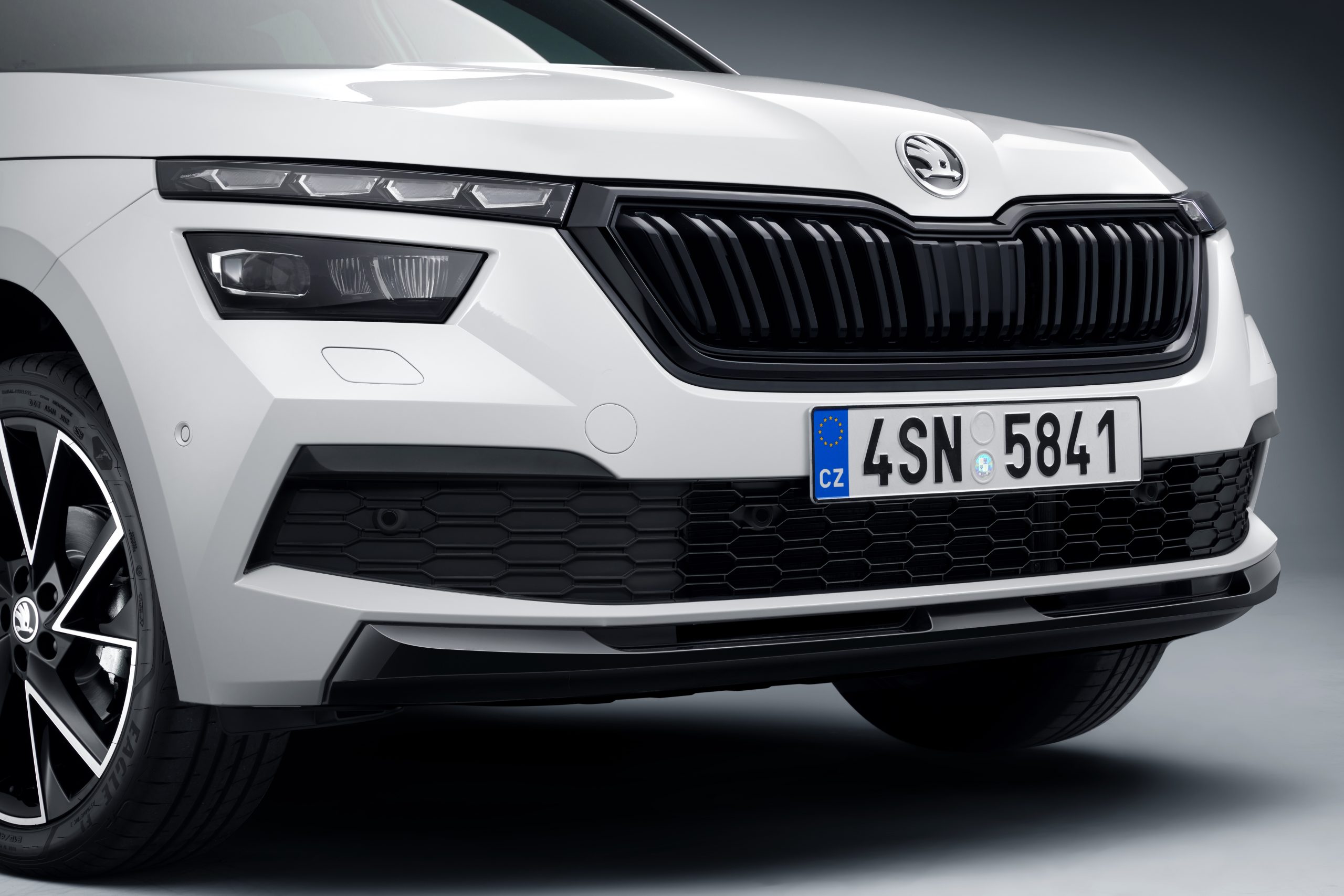 Unfassbar! Škoda Kamiq Monte Carlo – Testbericht! - nlpe8yl