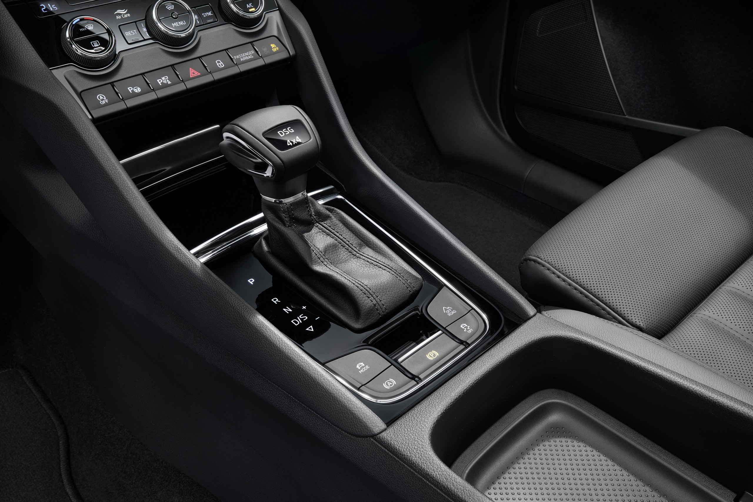 Interior Further Comfort Features Take The Interior To A New Level interior-further-comfort-features-take-the-interior-to-a-new-level