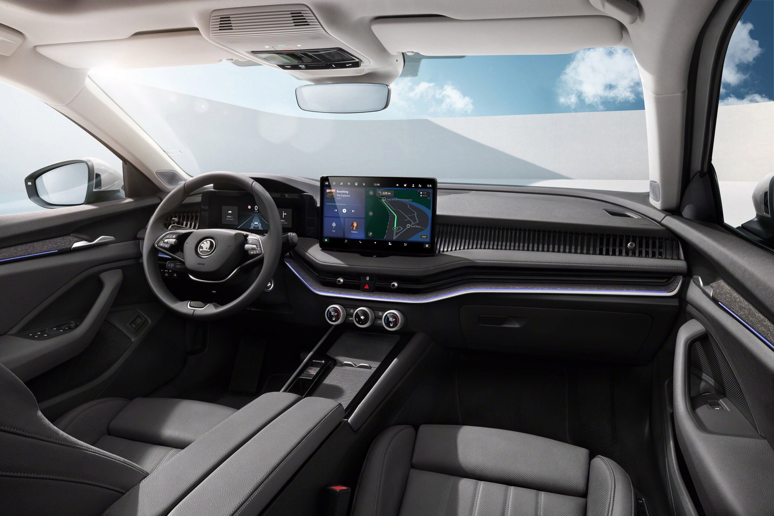 Der Neue Skoda Superb Kombi:  Geniales Raumwunder 2025! - 01uf0ih
