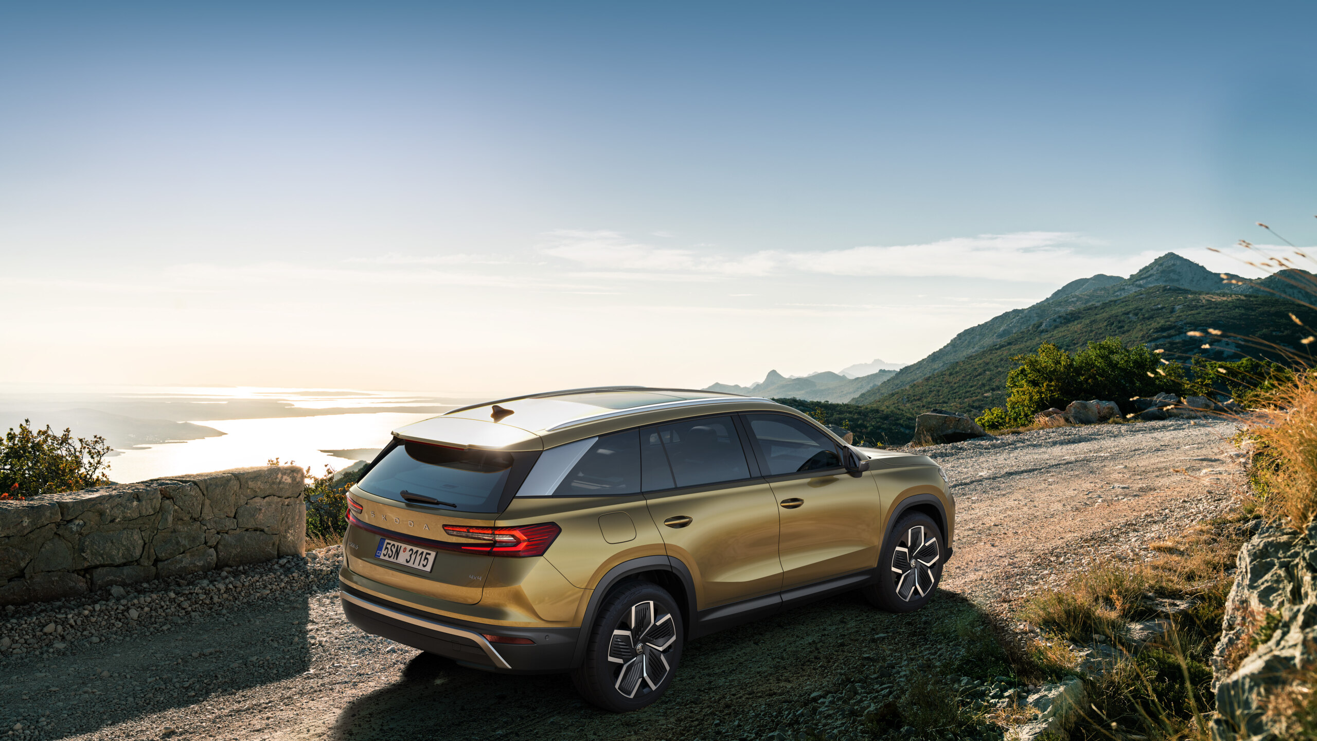 ŠKODA KAROQ: Modellvarianten, Ausstattungen und technische Daten