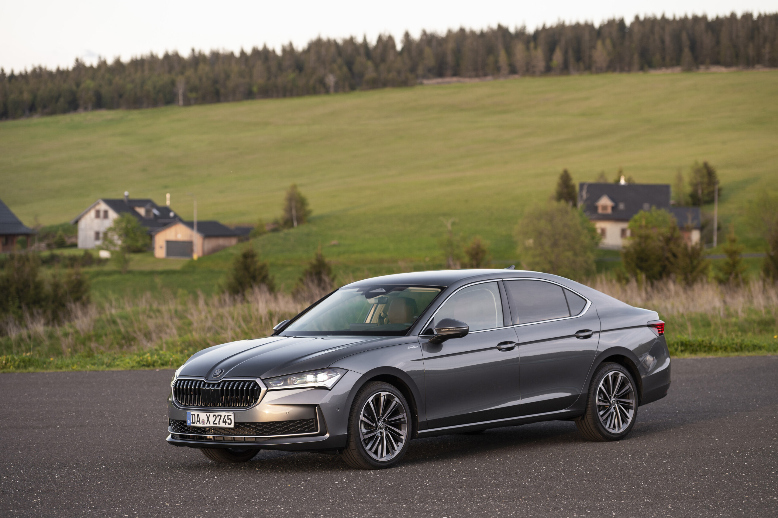 Powertrains Debut of mild hybrid plug in hybrid with up to 120 