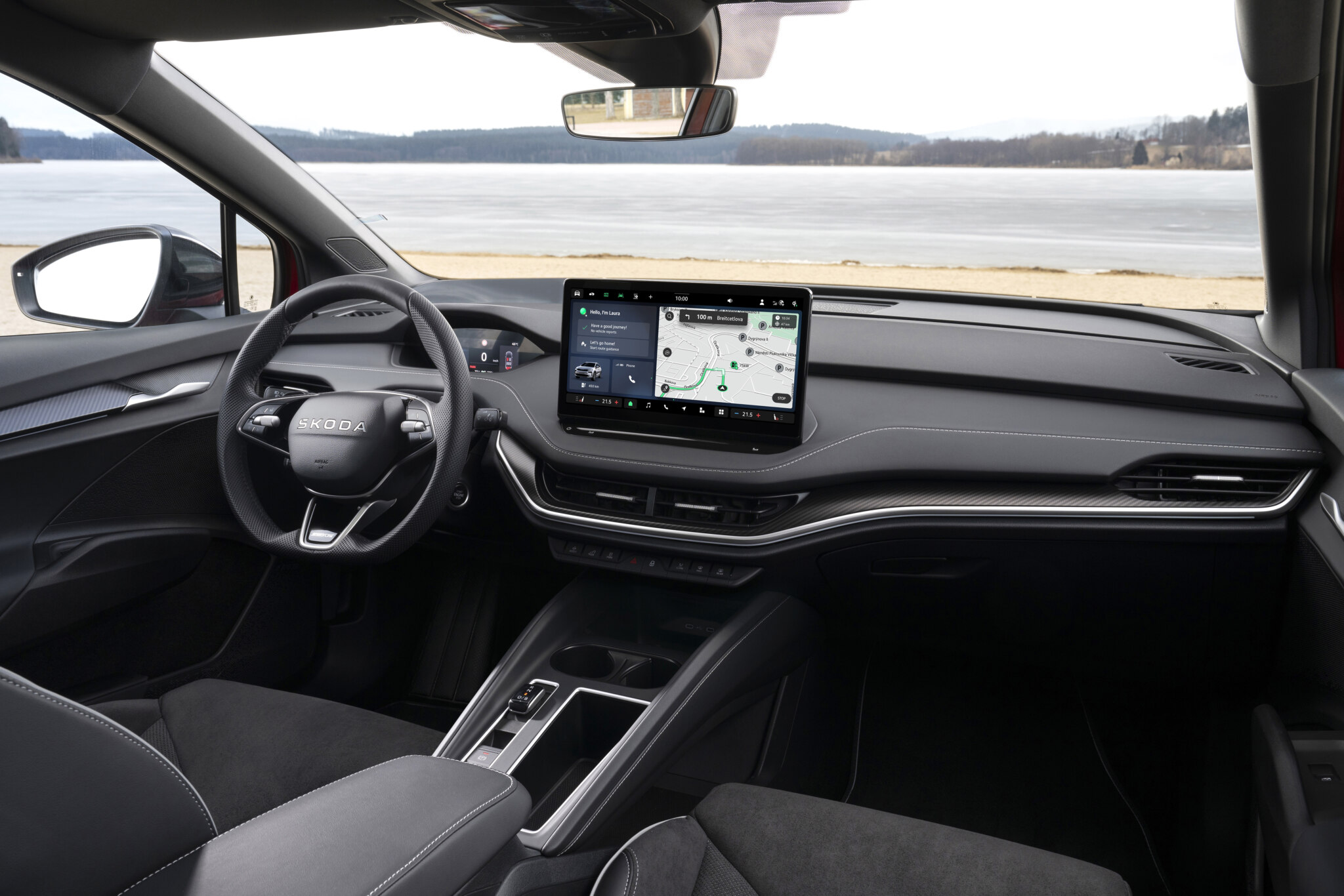Interior: Spacious, timeless, intuitive, and sustainable - Škoda Storyboard