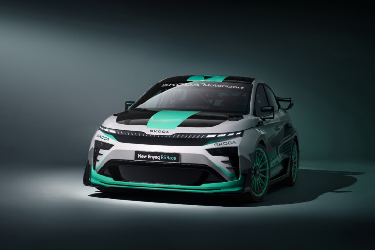 Nový Enyaq RS Race