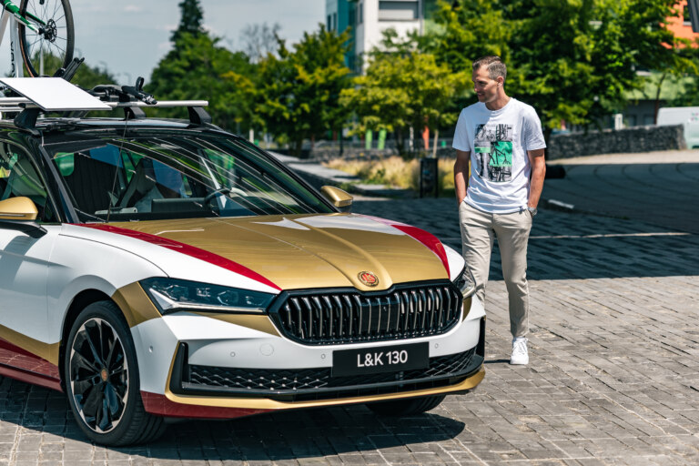 Tour de France fighters tested the Škoda L&K 130 student car