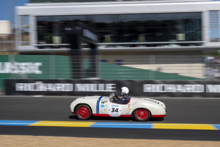 Po 75 letech opět na místě činu: Škoda Sport ozdobou vytrvalostních závodů Le Mans Classic