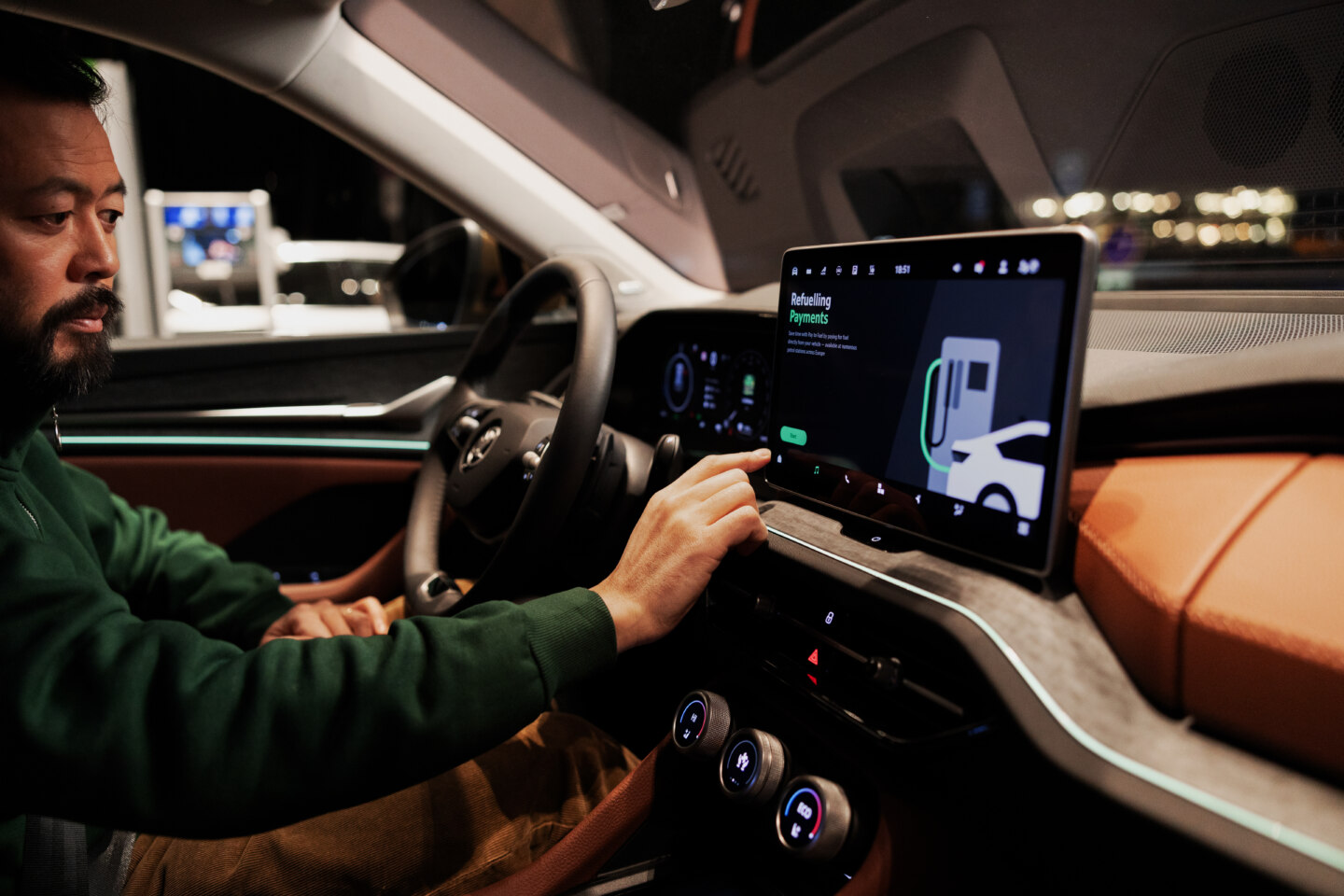 Škoda si s tím poradí: Jak bez nadávání zvládnout bahno i piráty