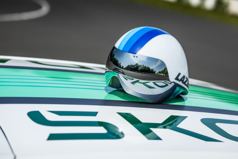 Functional shape gives time trial helmet a science fiction look