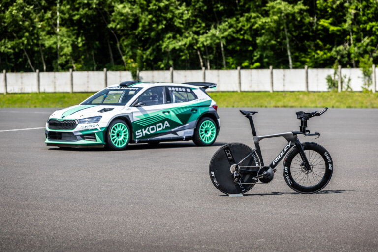 Chasing tenths: on two wheels or four