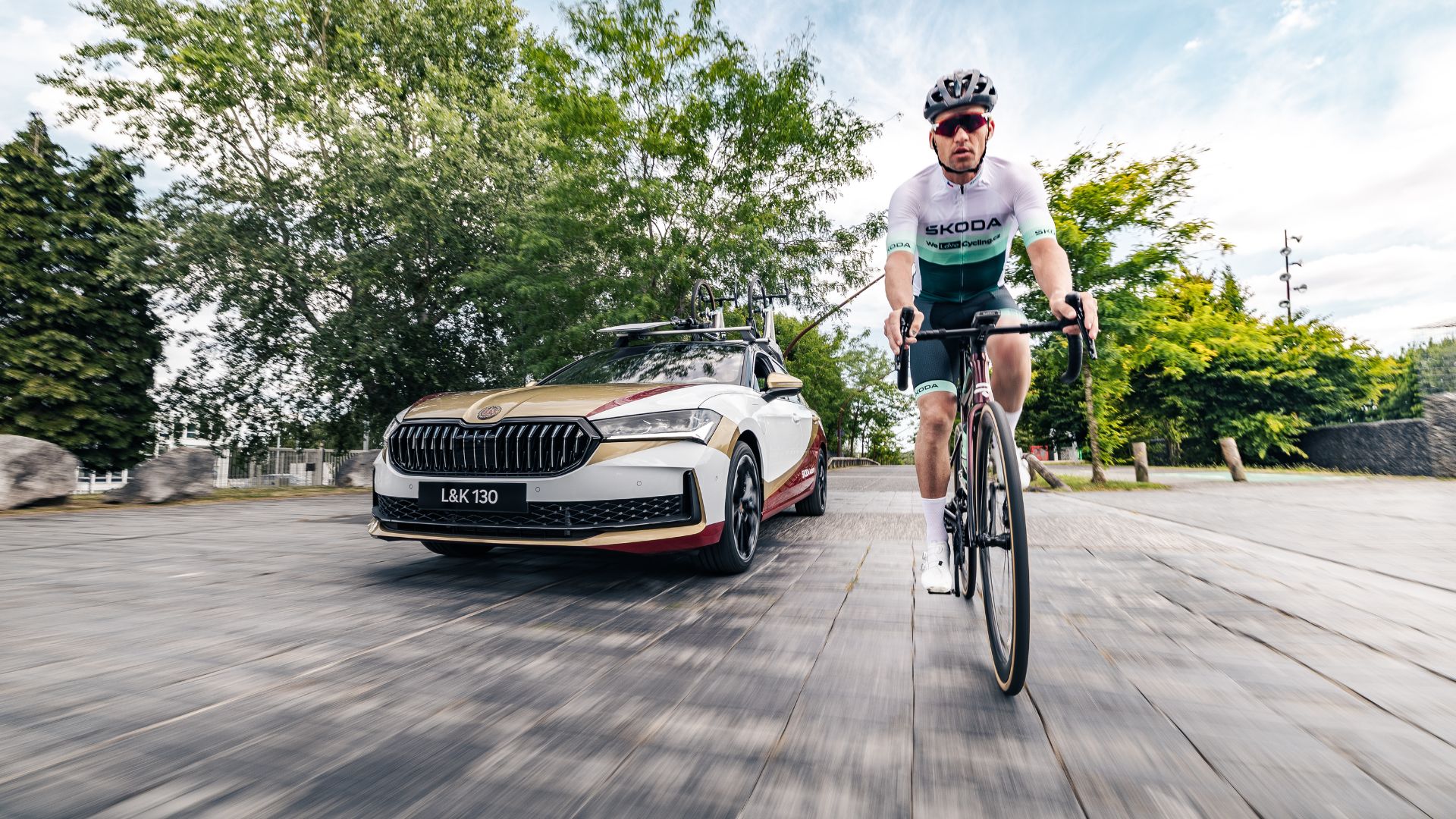 Tour de France fighters tested the Škoda L&K 130 student car