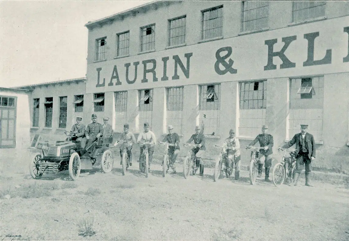 1903-13-zari-tovaren_e9282a6b