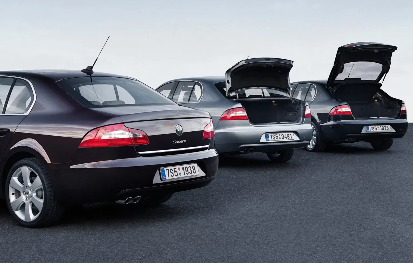 Simply-clever-Superb_8e1c2600