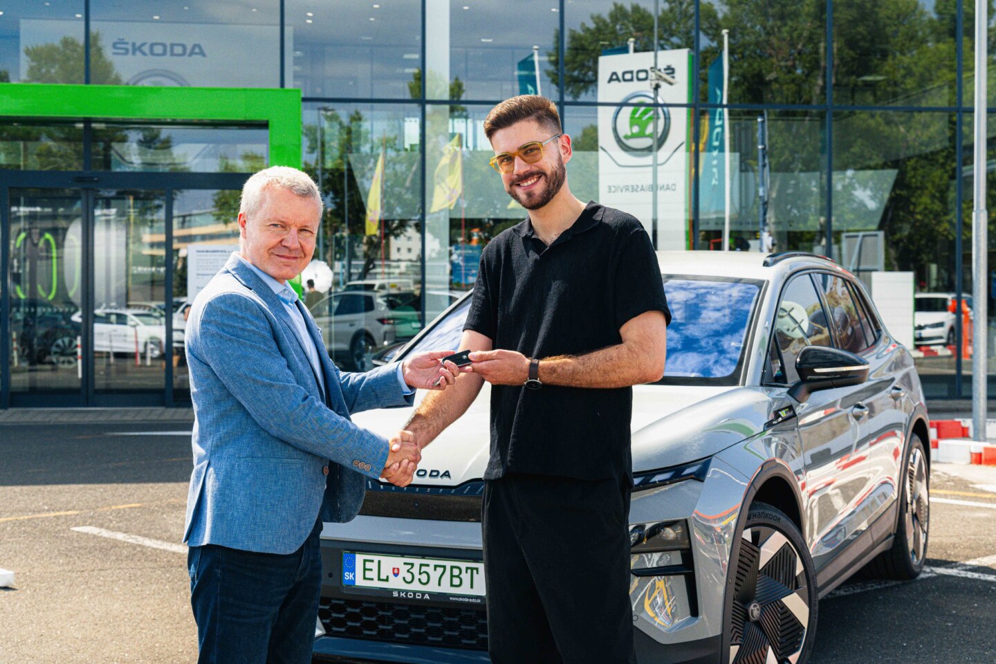 Influencer Gogo sa stáva ambasádorom elektromobilu Škoda Elroq, jazdiť bude na modeli RS