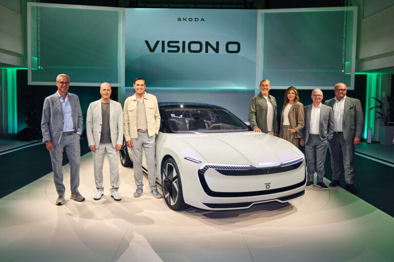World Premiere of the Škoda Vision O: Press Materials and Highlights