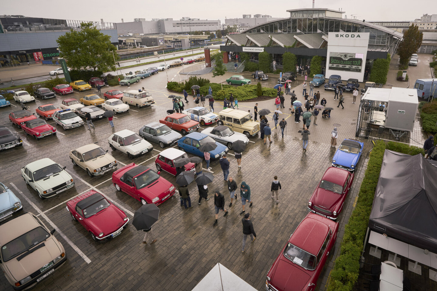 Škoda Classic Tour: Veteránská jízda zaměstnanců Škoda Auto ve znamení oslav <br />130. výročí mladoboleslavské automobilky