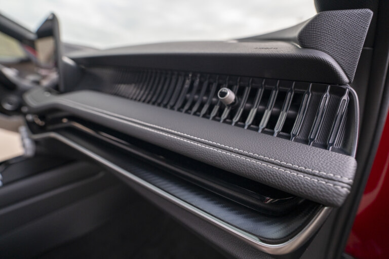 V zime si v aute prikúrte, ale neuvarte sa