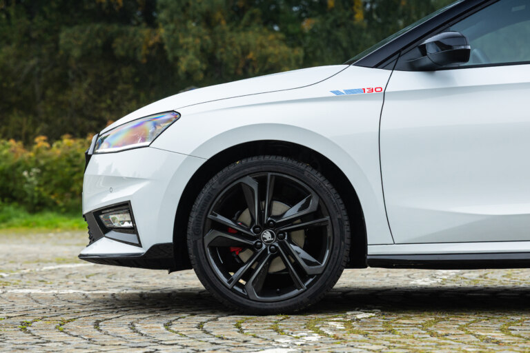 Rýchlejšia a zábavnejšia. Nová Škoda Fabia 130 miluje zákruty