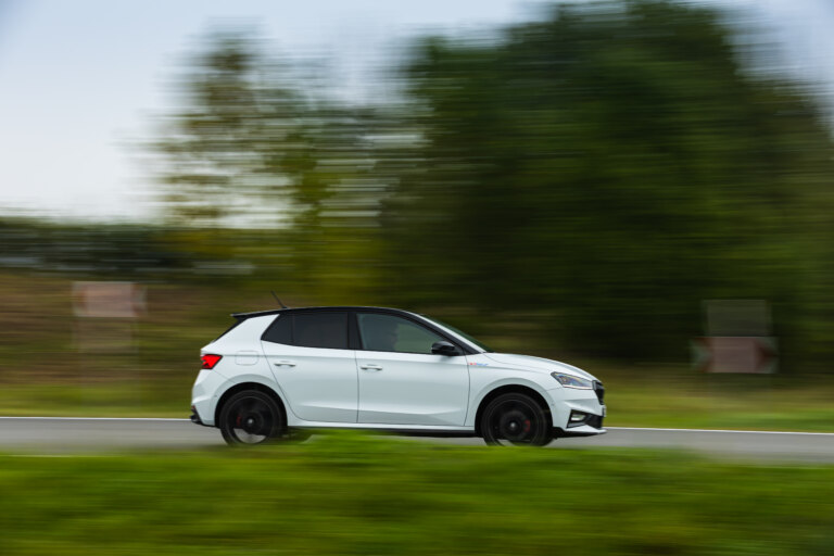 Rýchlejšia a zábavnejšia. Nová Škoda Fabia 130 miluje zákruty