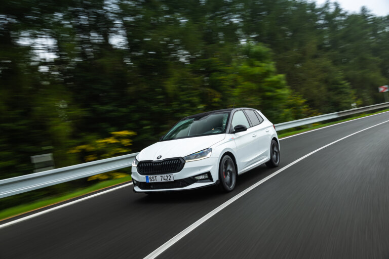 Rýchlejšia a zábavnejšia. Nová Škoda Fabia 130 miluje zákruty