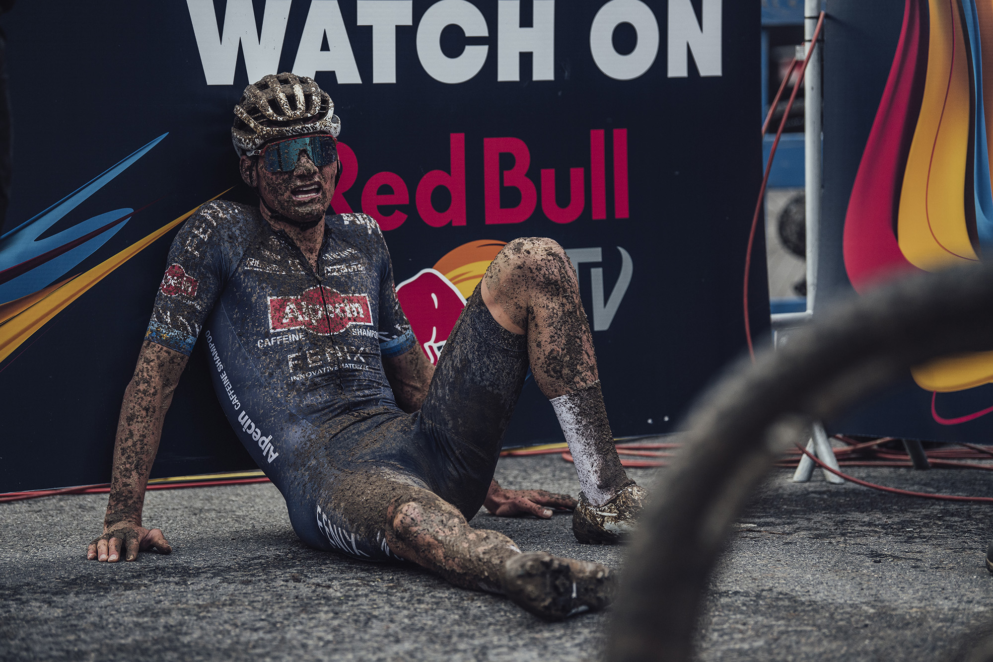 Van_der_Poel_a69fa34f