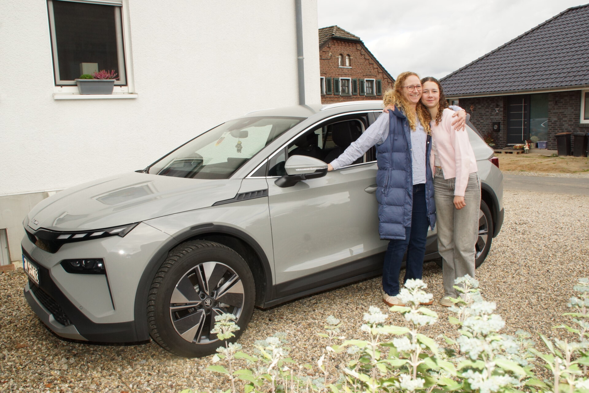 Škoda Elroq a spokojná rodina