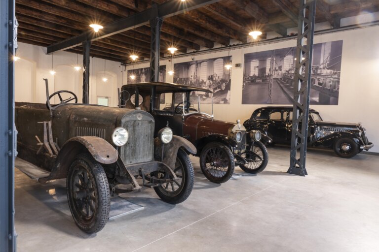 Depozitář Škoda Auto