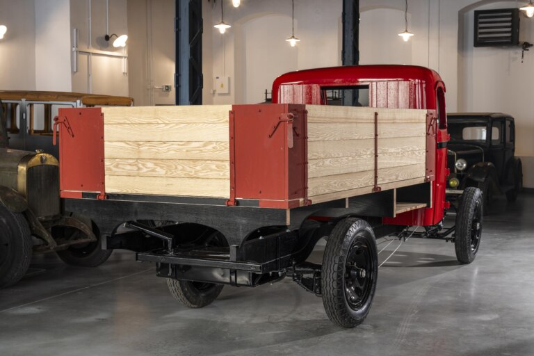 Škoda 104/II (1937)