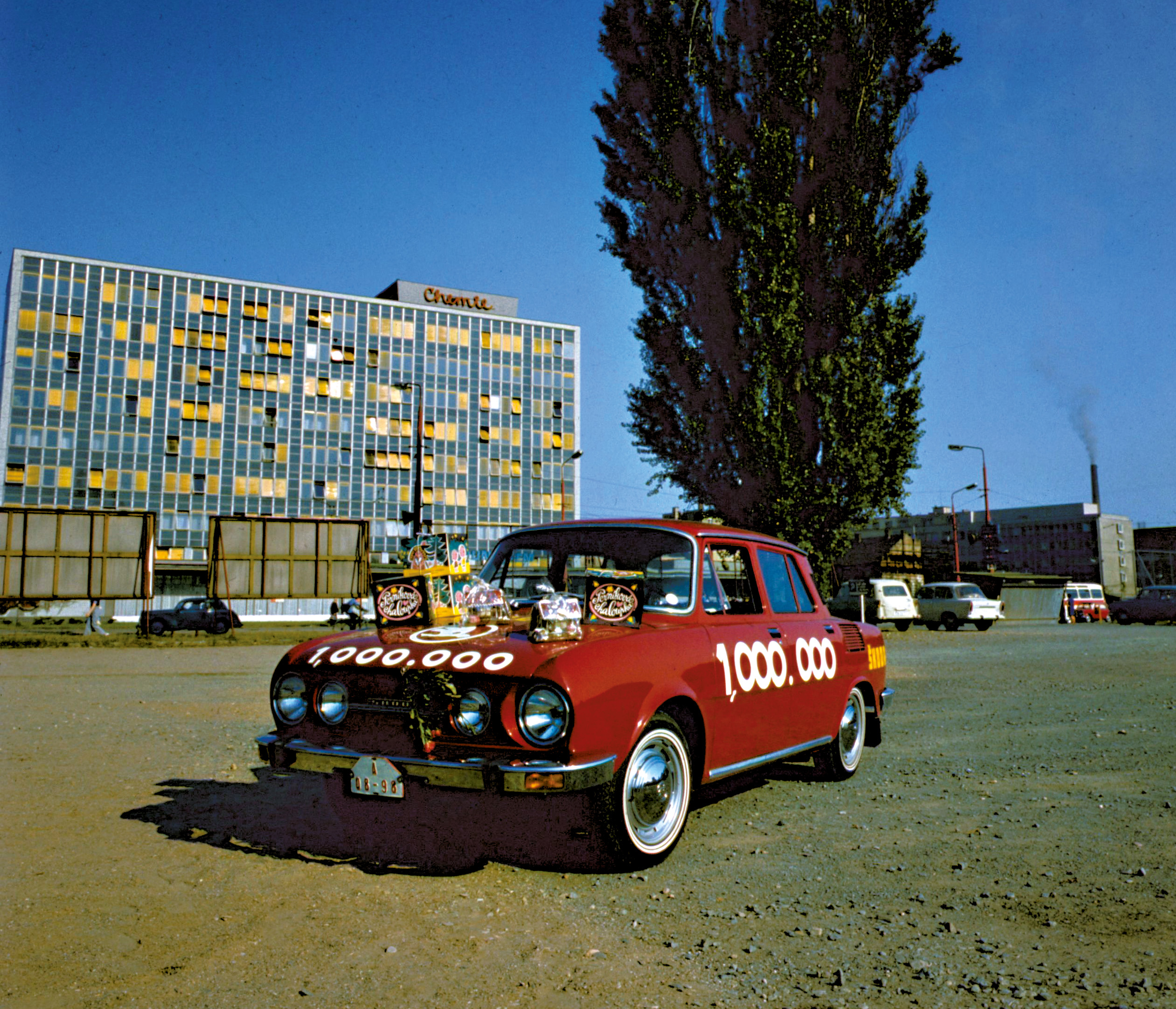 Fo005564_Skoda_110_LS_typ_719_milionty_vuz_MB__2_67d3b625