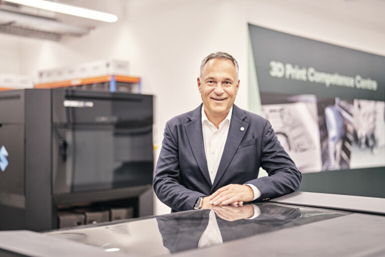 dsf5827_0d3aab27-1920x1280_d4976c7c